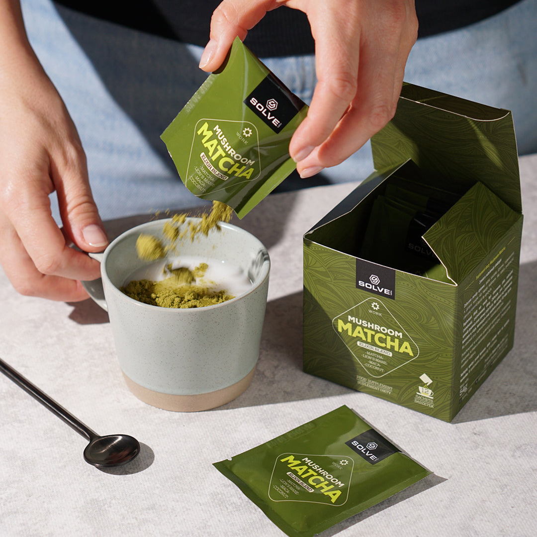 Mushroom Matcha — przygotowanie napoju z saszetki