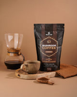 Mushroom Coffee Chaga + Ashwagandha — aktualne opakowanie, zdjęcie lifestyle 3