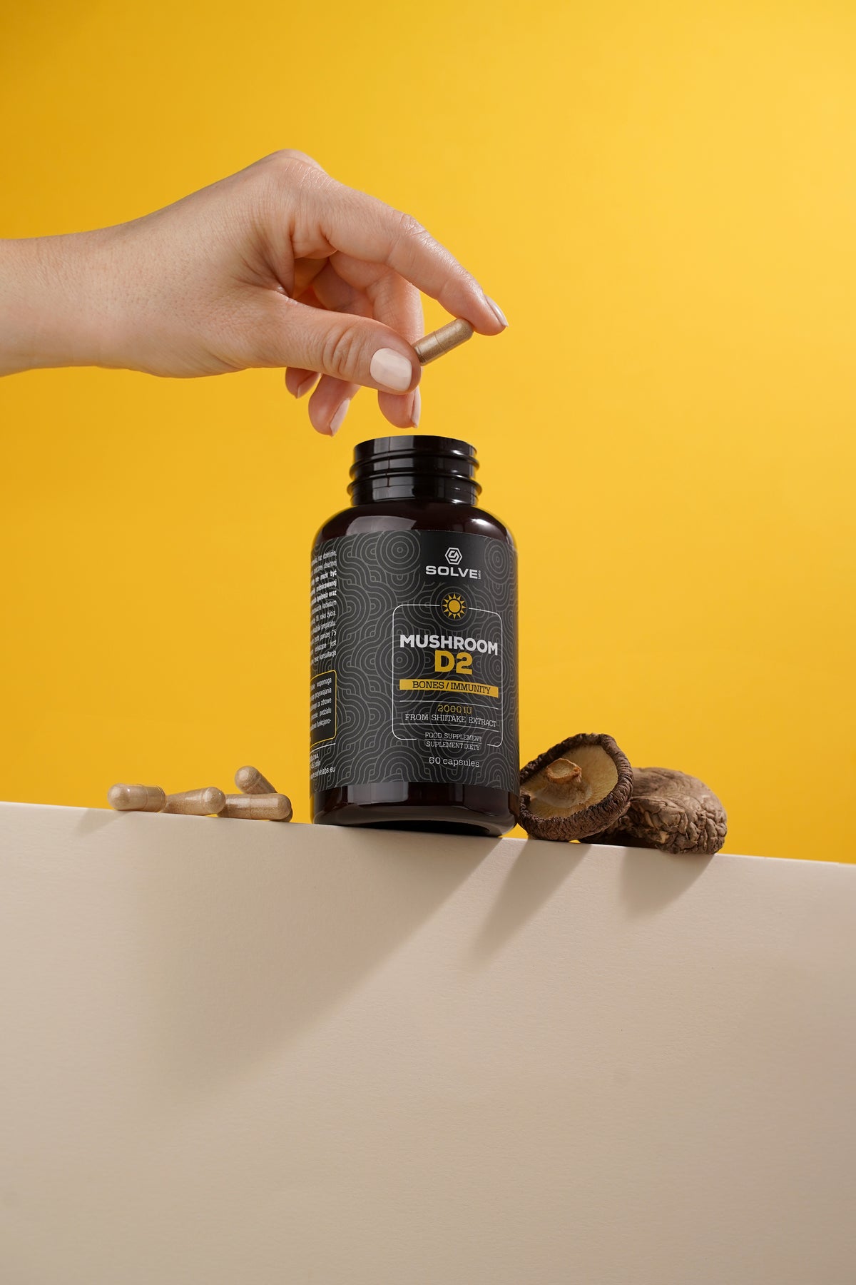 Witamina D2 z Shiitake — kapsułka i opakowanie
